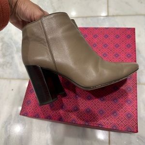 Bowie boots 6.5 85mm Tory Burch